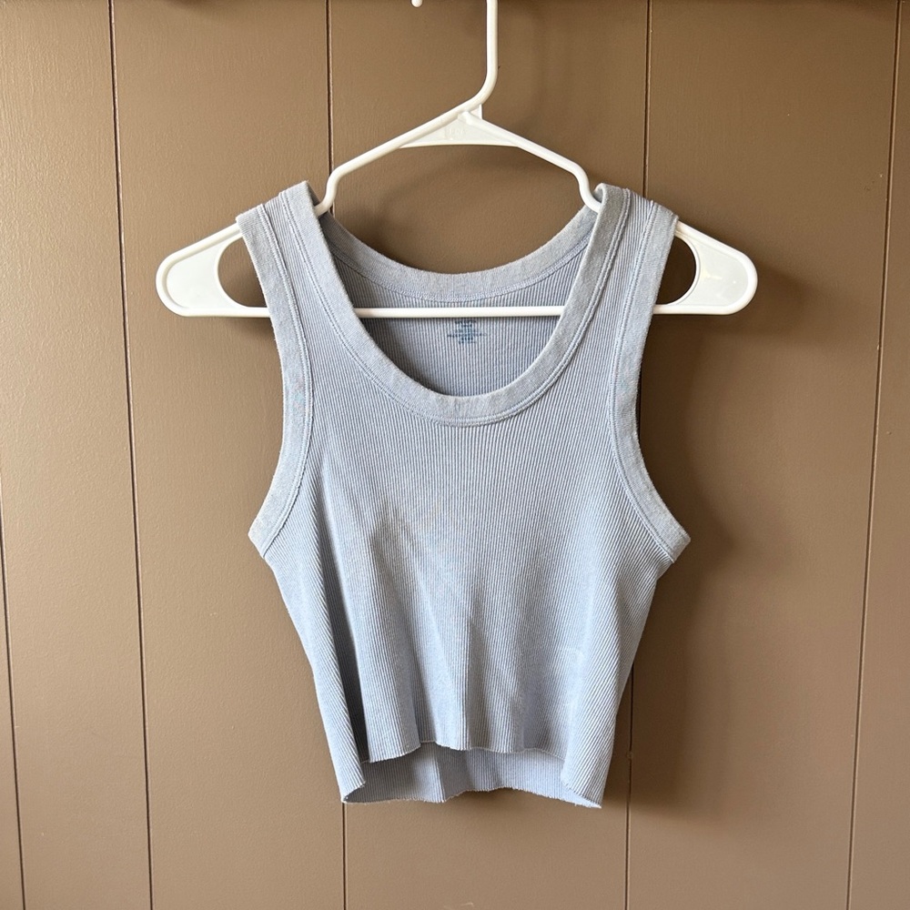 Brandy Melville Ribbed Crop Tank Top - Light blue